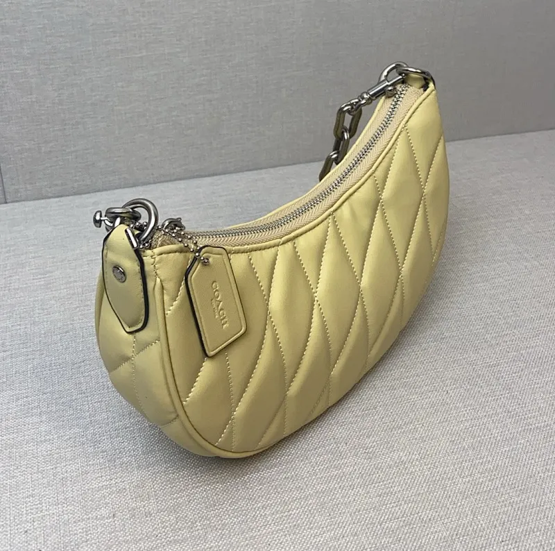 All categories Official website "Brand Women's Bags" Women's Bags 💙 COACH 2024 latest COACH armpit bag
