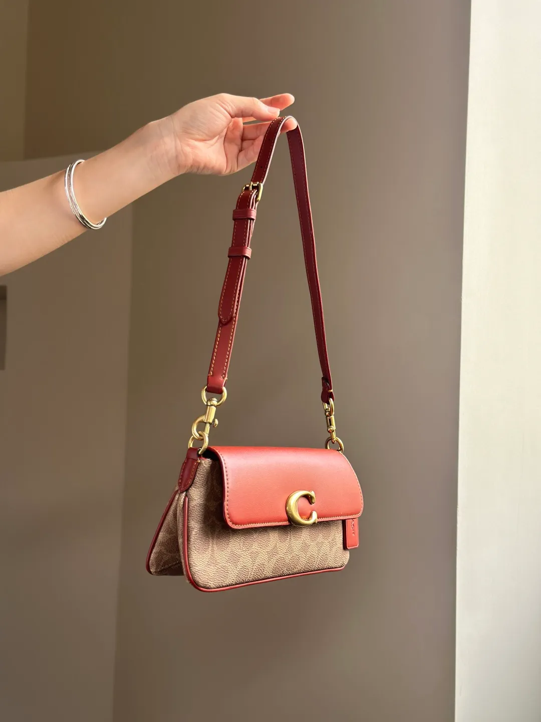 All Categories Official Website "Brand Women's Bags" Women's Bags 💙 COACH 2026 New COACH Underarm Bag