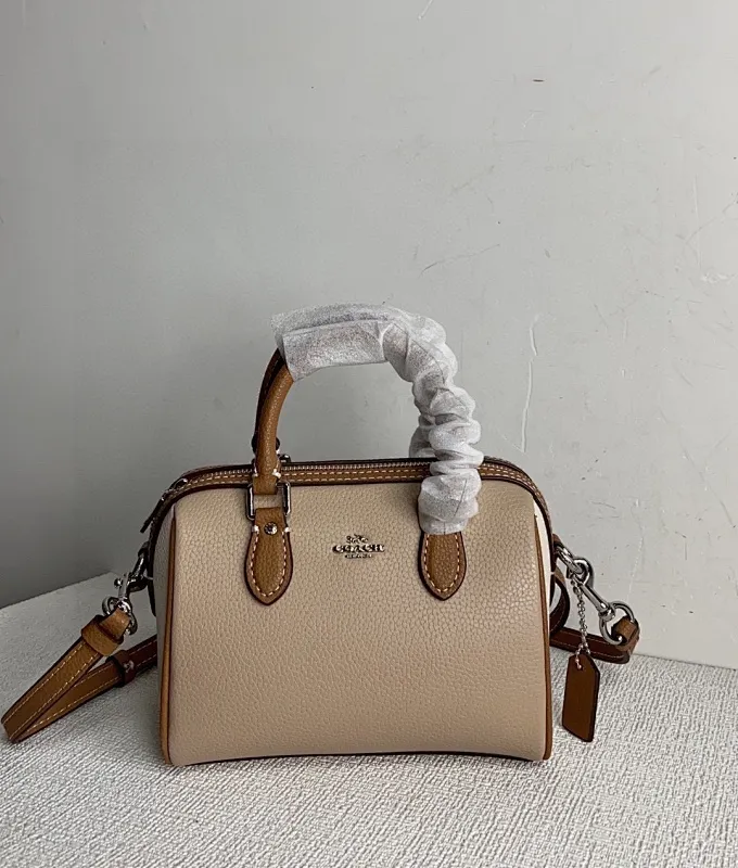 All Categories Official Website "Brand Women's Bags" Women's Bags 💙 COACH 2024 latest model COACH crossbody bag
