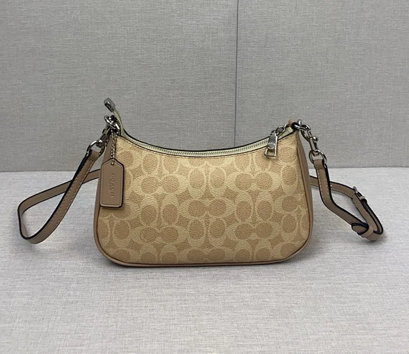 All Categories Coach Women's Bags (COACH) Coach CV933