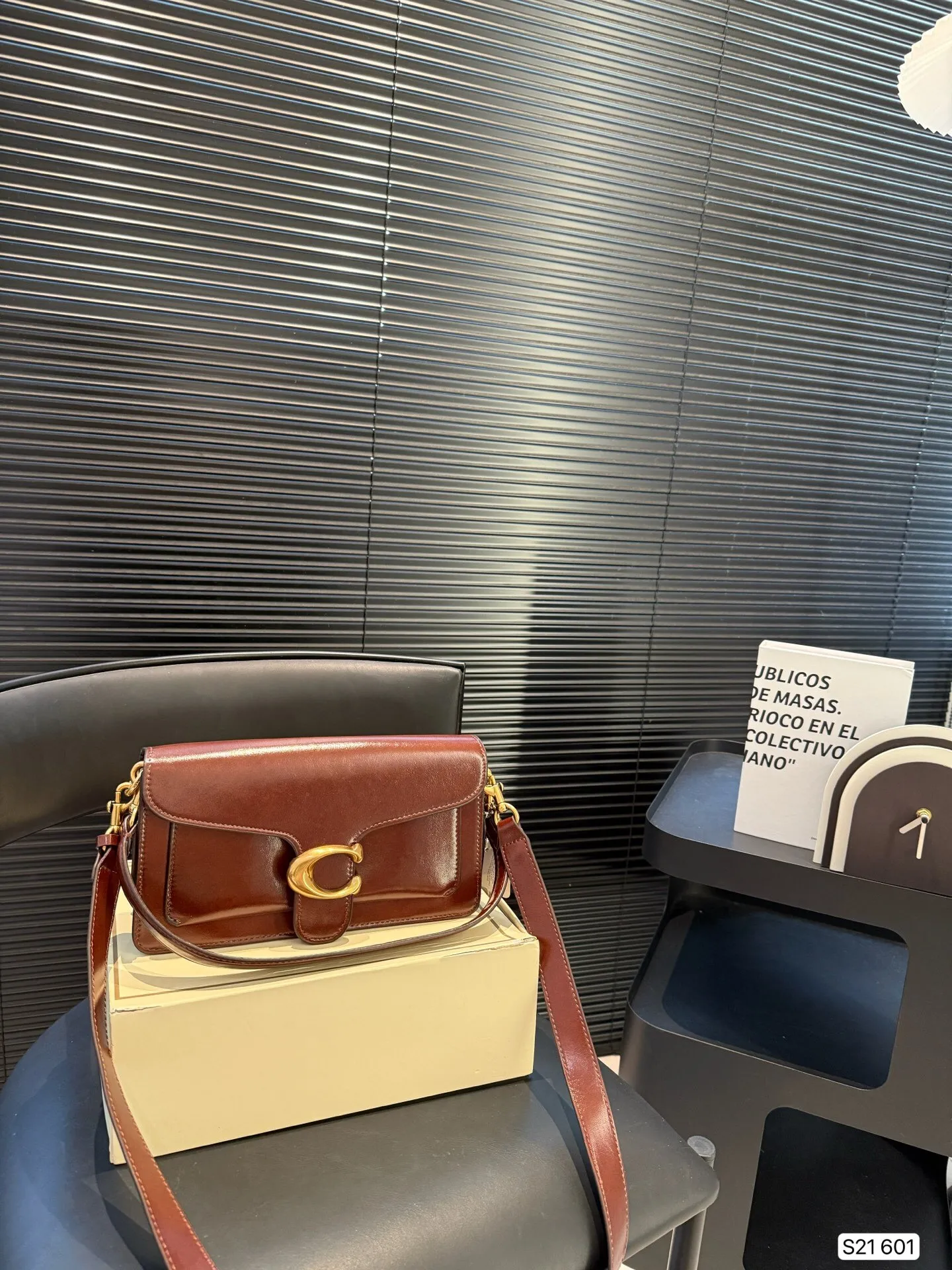 All categories Official website "Brand Women's Bags" Women's Bags 💙 COACH 2025 new COACH armpit bag