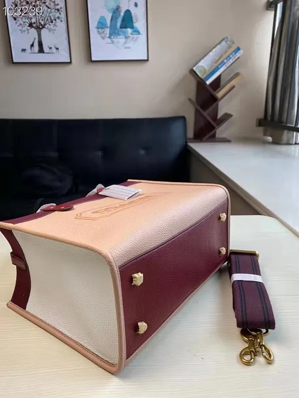 All categories Official website "Brand Women's Bags" Women's Bags 💙 COACH 2023 latest COACH handbags
