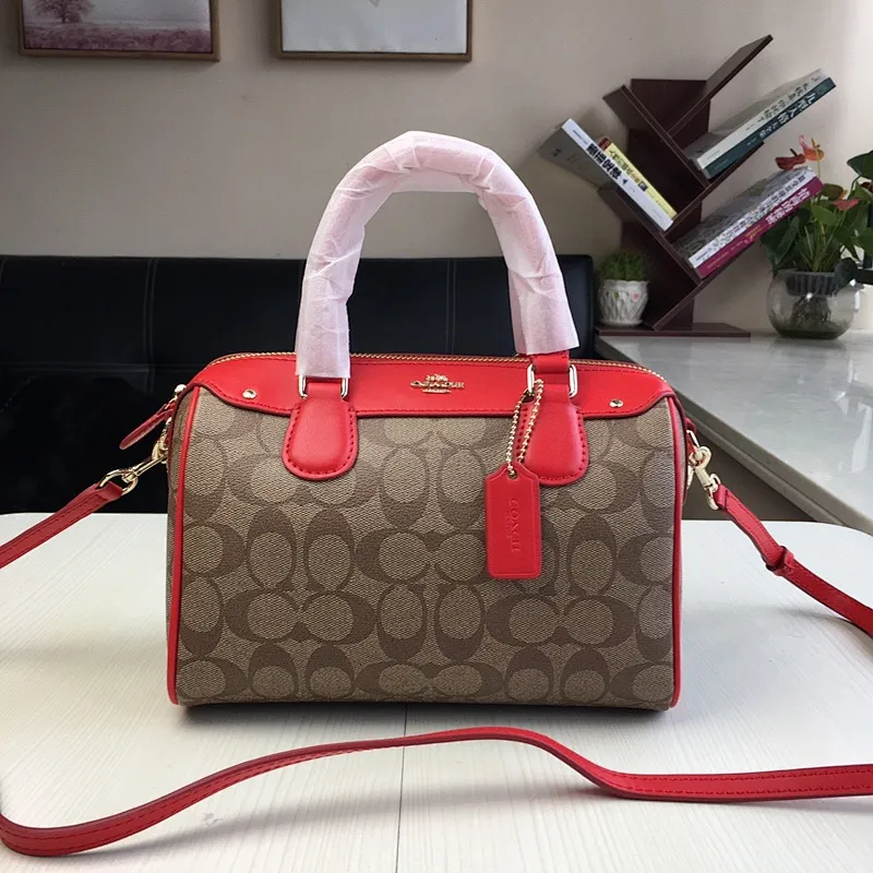 All Categories Official Website "Brand Women's Bags" Women's Bags 💙 COACH 2023 latest COACH crossbody bag