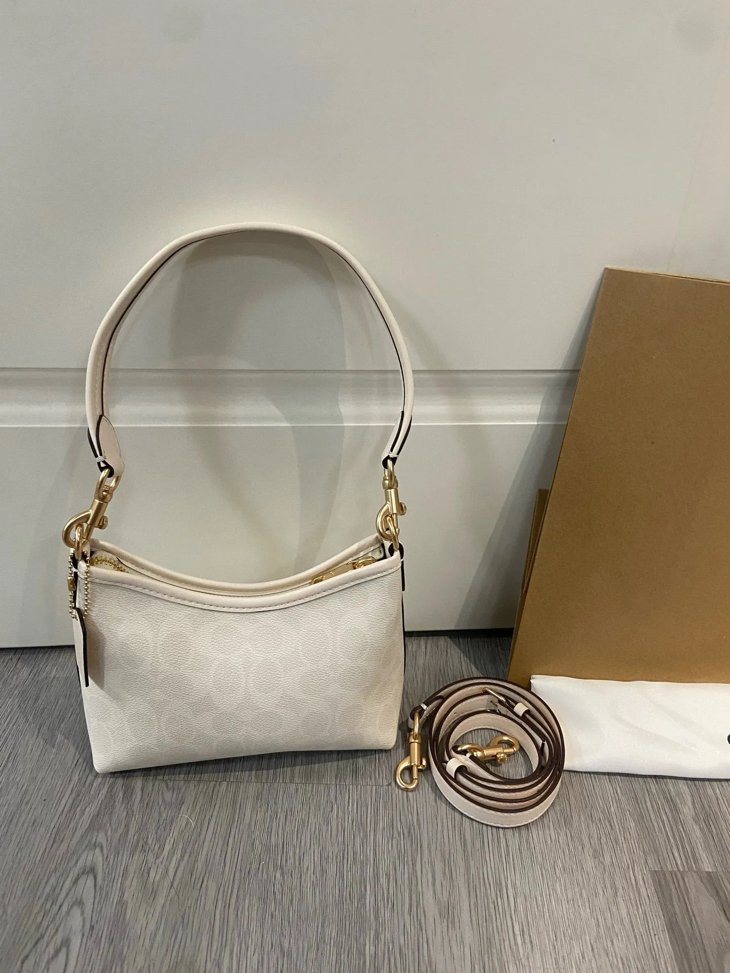 All Categories Coach Women's Bags (COACH) Coach CBH15