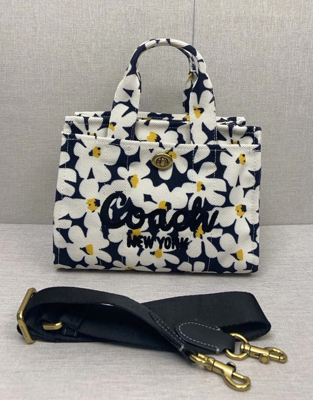 All Categories Coach Women's Bags (COACH) Coach cr660