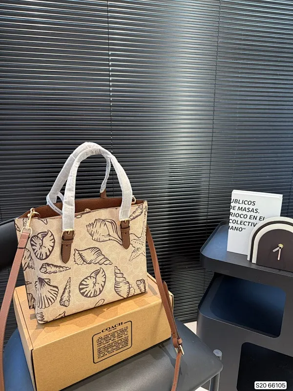 All Categories Official Website "Brand Women's Bags" Women's Bags 💙 COACH 2025 New COACH Crossbody Bag