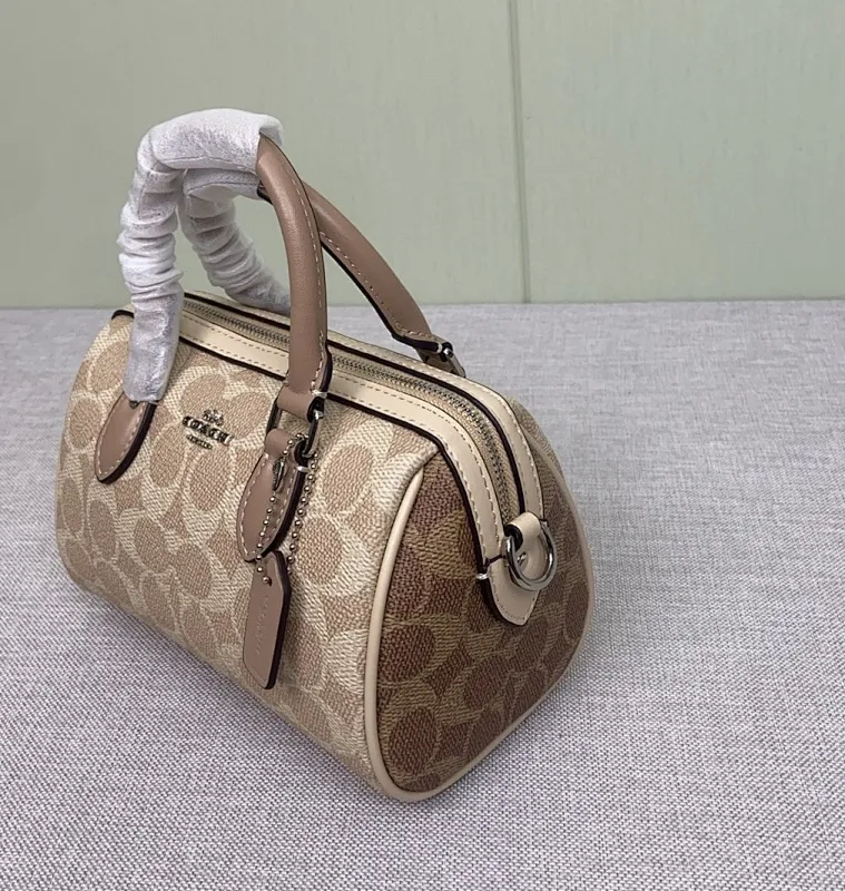 All Categories Coach Women's Bags (COACH) Coach CW330