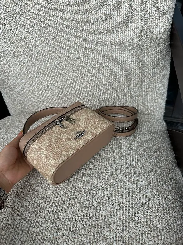 All Categories Coach Women's Bags (COACH) Coach cEO23