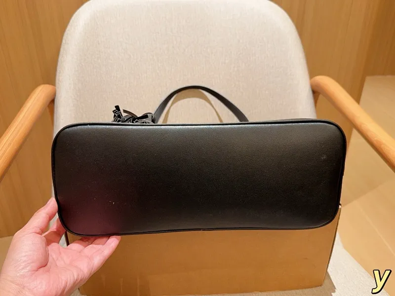 All Categories Official Website "Brand Women's Bags" Women's Bags 💙 COACH 2025 New COACH Handbags