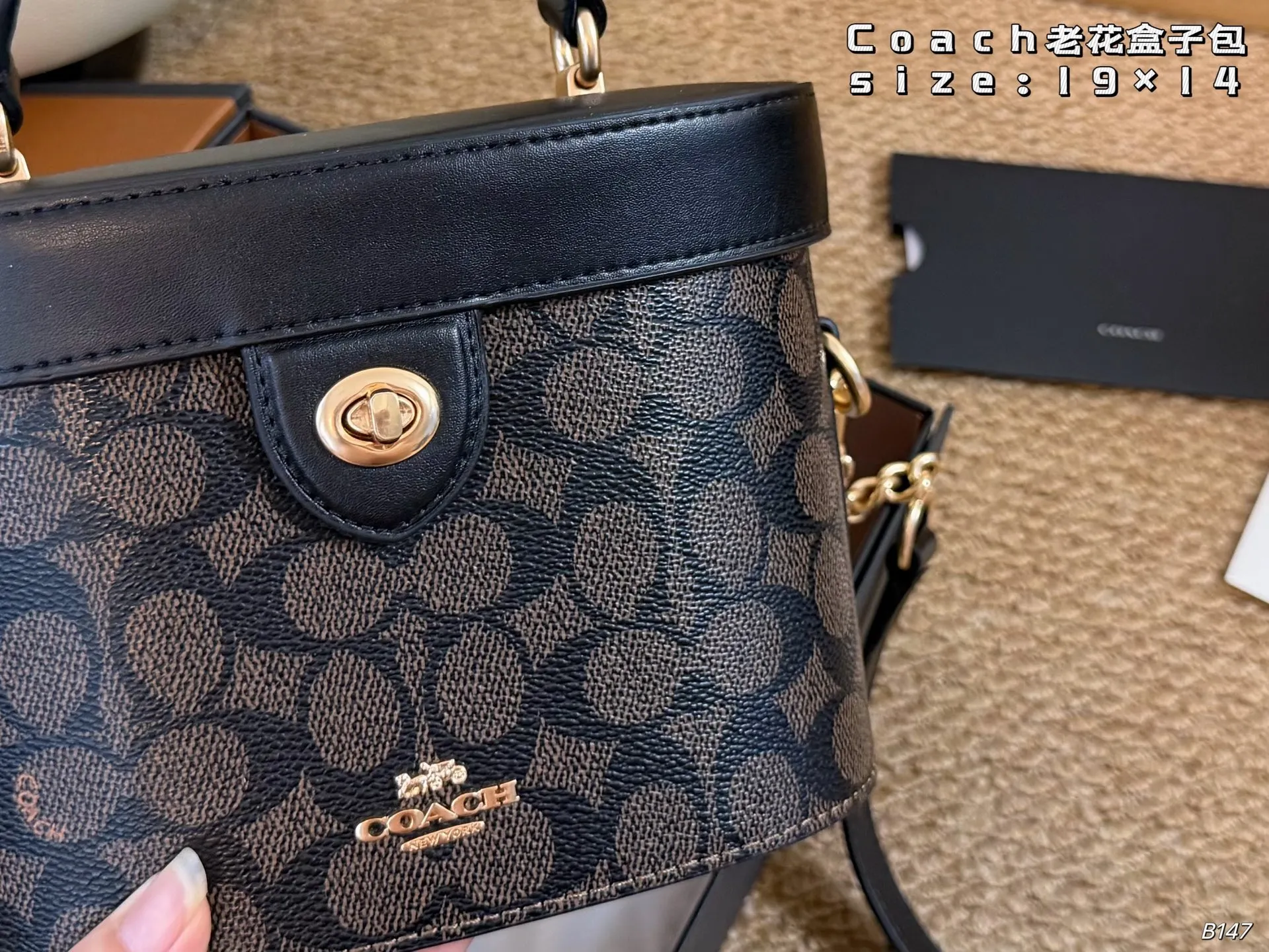 All Categories Official Website "Brand Women's Bags" Women's Bags 💙 COACH 2026 New COACH Presbyopia Box Bag