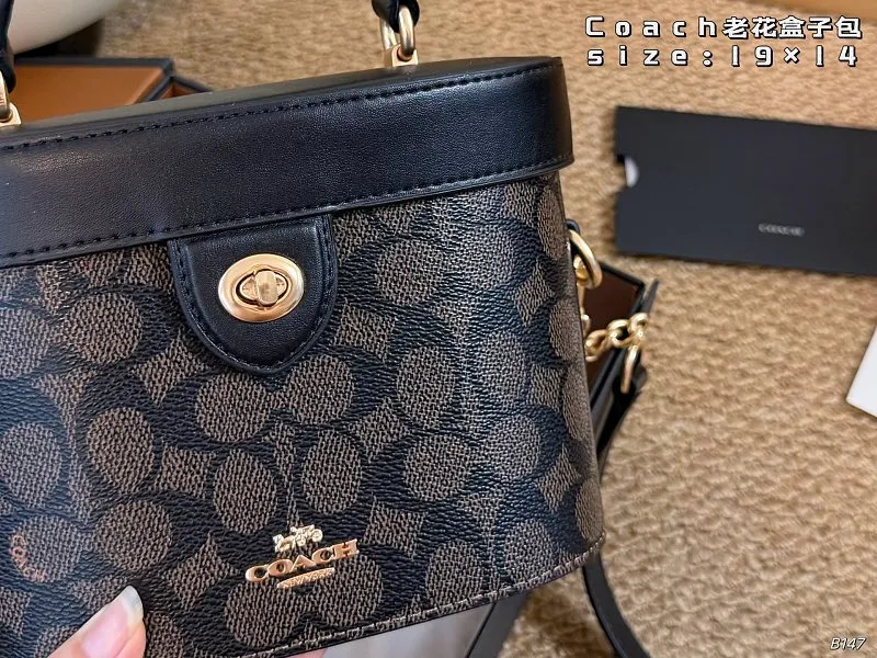 All Categories Official Website "Brand Women's Bags" Women's Bags 💙 COACH 2026 New COACH Presbyopia Box Bag