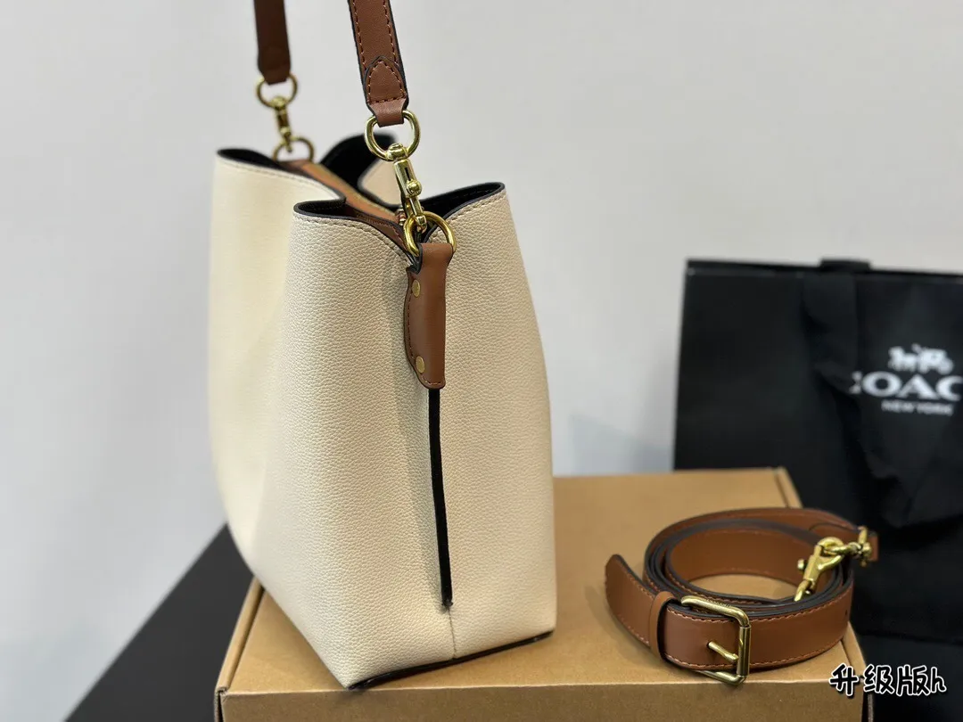 All Categories Official Website "Brand Women's Bags" Women's Bags 💙 COACH 2024 Official Website New COACH Underarm Bag