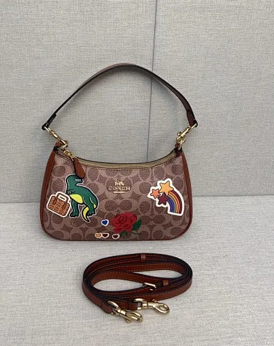 All Categories Coach Women's Bags (COACH) CV939