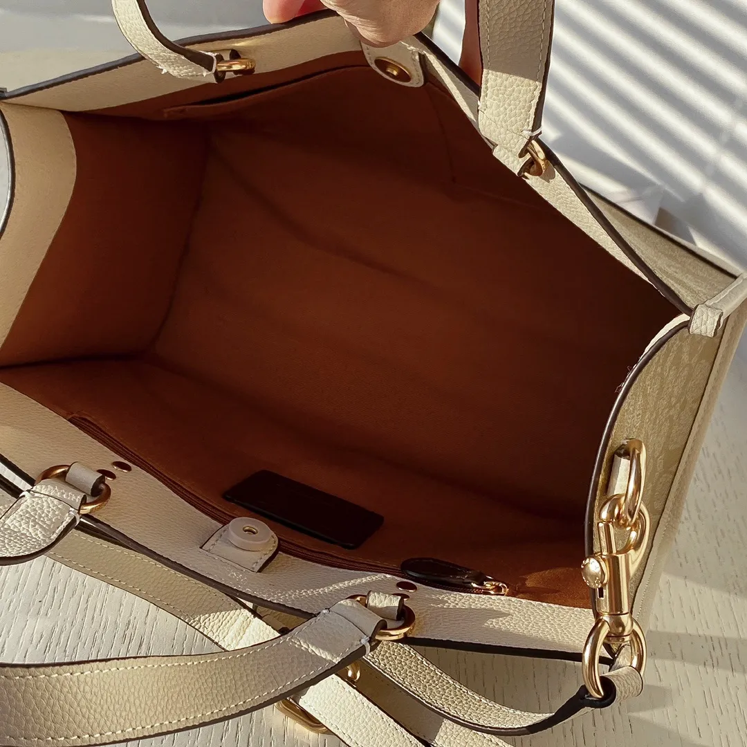 All categories Official website "Brand Women's Bags" Women's Bags 💙 COACH 2023 latest COACH handbags