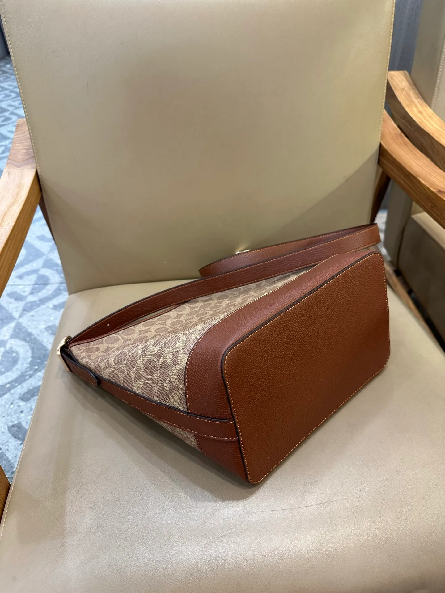 All Categories Coach Women's Bags (COACH) Coach CBH20