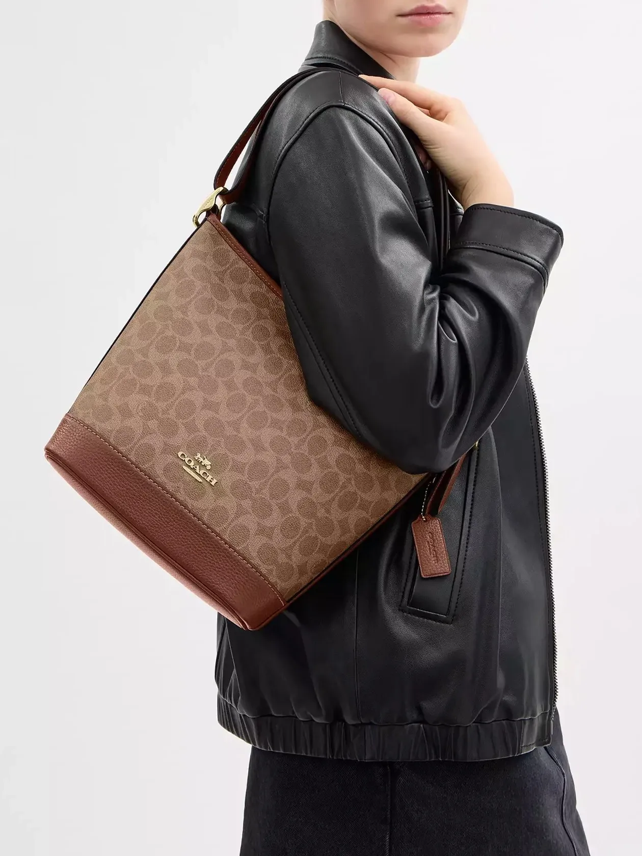 P380 [Top original order] Style number: CBH20 Size: 23*28.5*11.5cm