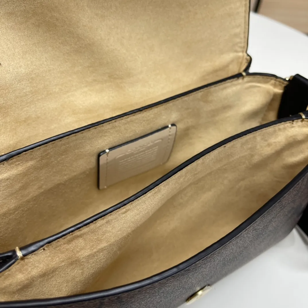 Top original order batch 480💰COACH counter synchronization outlet new GRACE flip shoulder crossbody bag for women, model CC068 size: 26*16*8.5