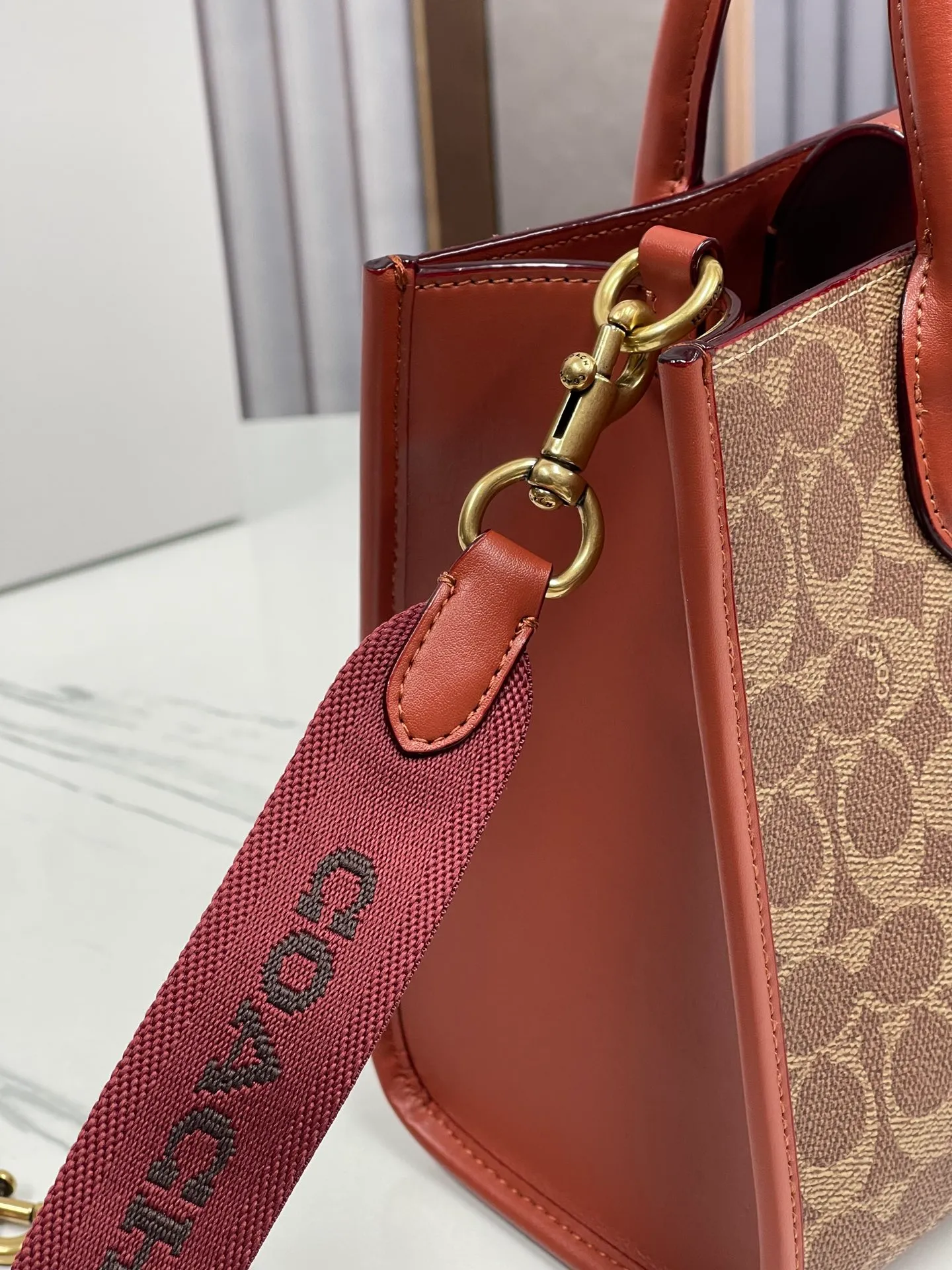 Top original order batch 480💰coach/Coach new counter new model CS251 women's tote bag single shoulder crossbody handheld tote bag double shoulder strap design, size 26X20.5X12