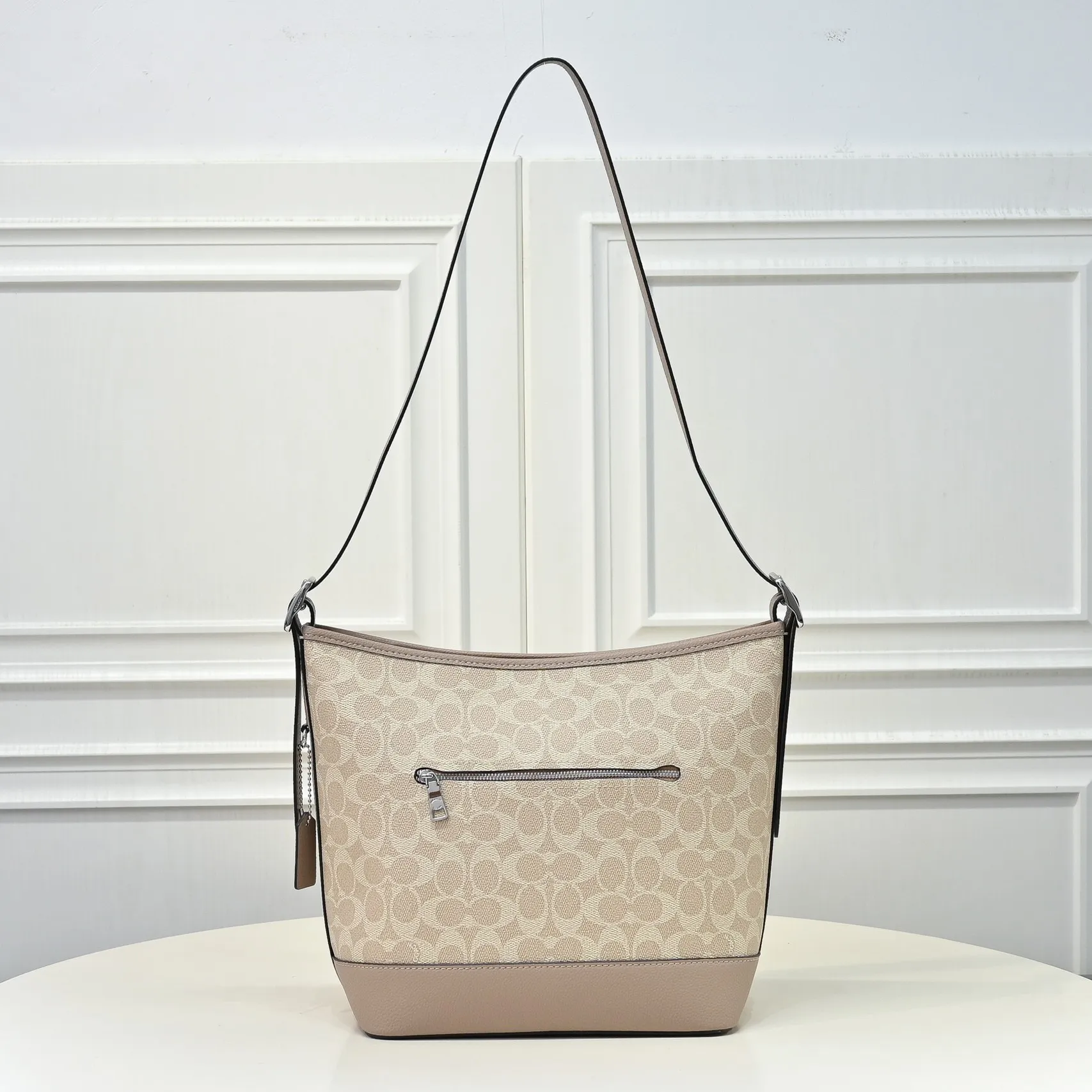 P380 [Top original order] Style number: CBH20 Size: 23*28.5*11.5cm