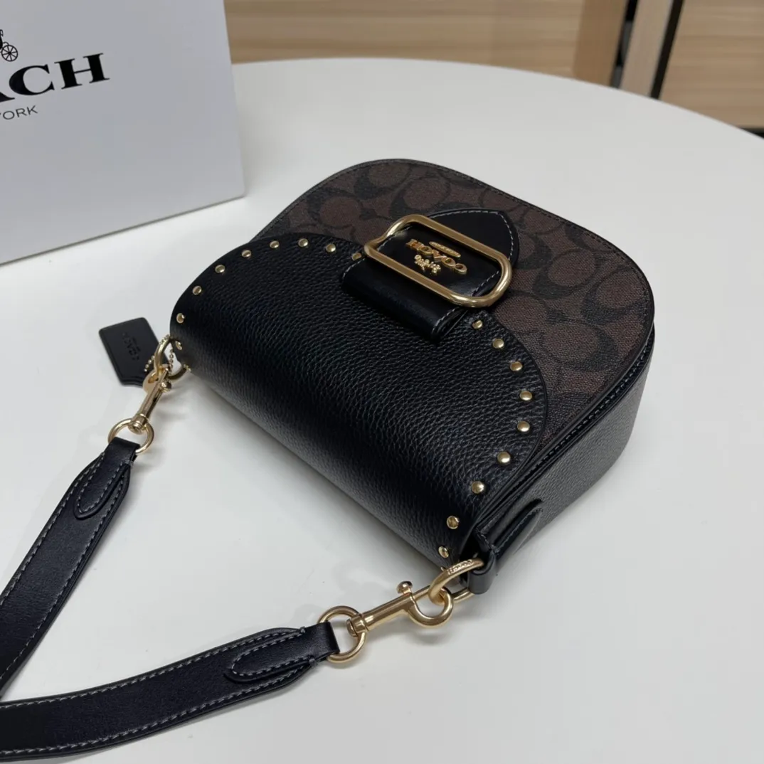Top original order batch 530💰Coach/Coach new model❤, item number CE565, ce567.C Ole ladies classic logo canvas KLEO No. 17 shoulder bag autumn and winter new product luxury and noble 🤞 size 19.5X17X7