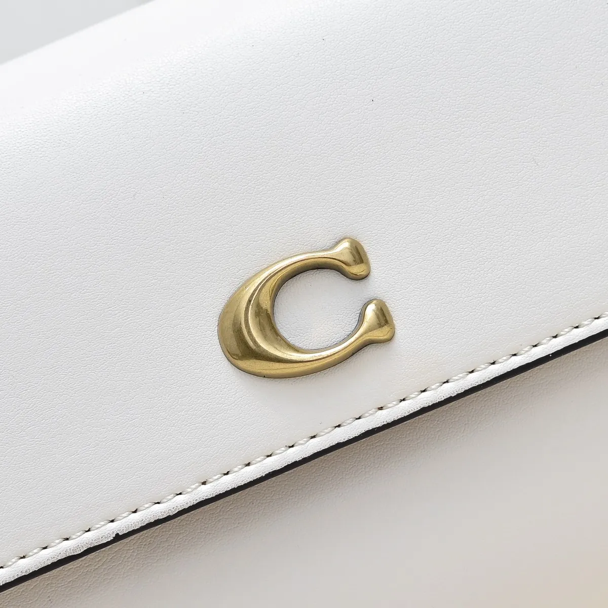 Style number: CAN90 Size: 23.5*12*4.5cm