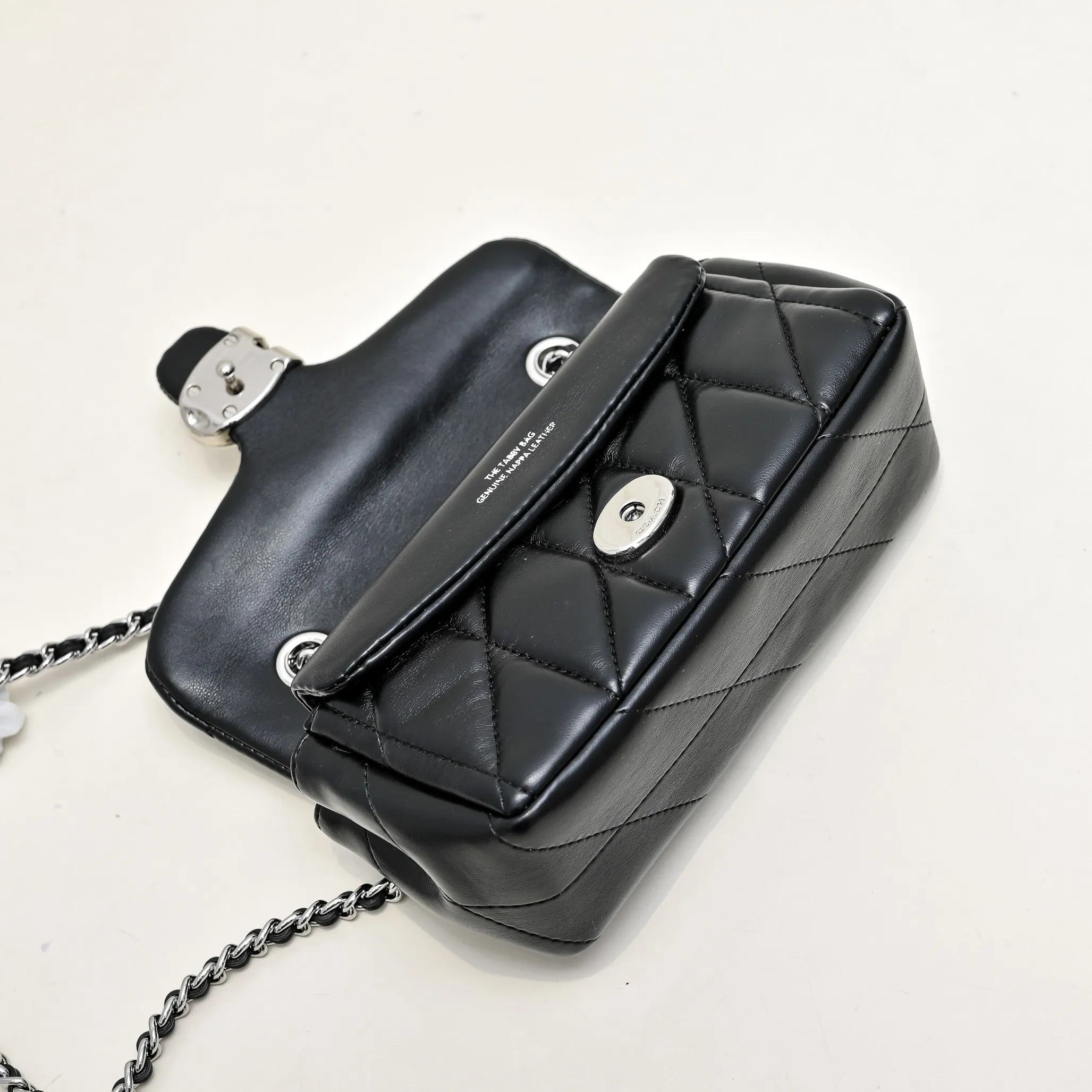 P420 [Top original order] Small silver buckle Style number: CP298 Size: 20*11*7cm