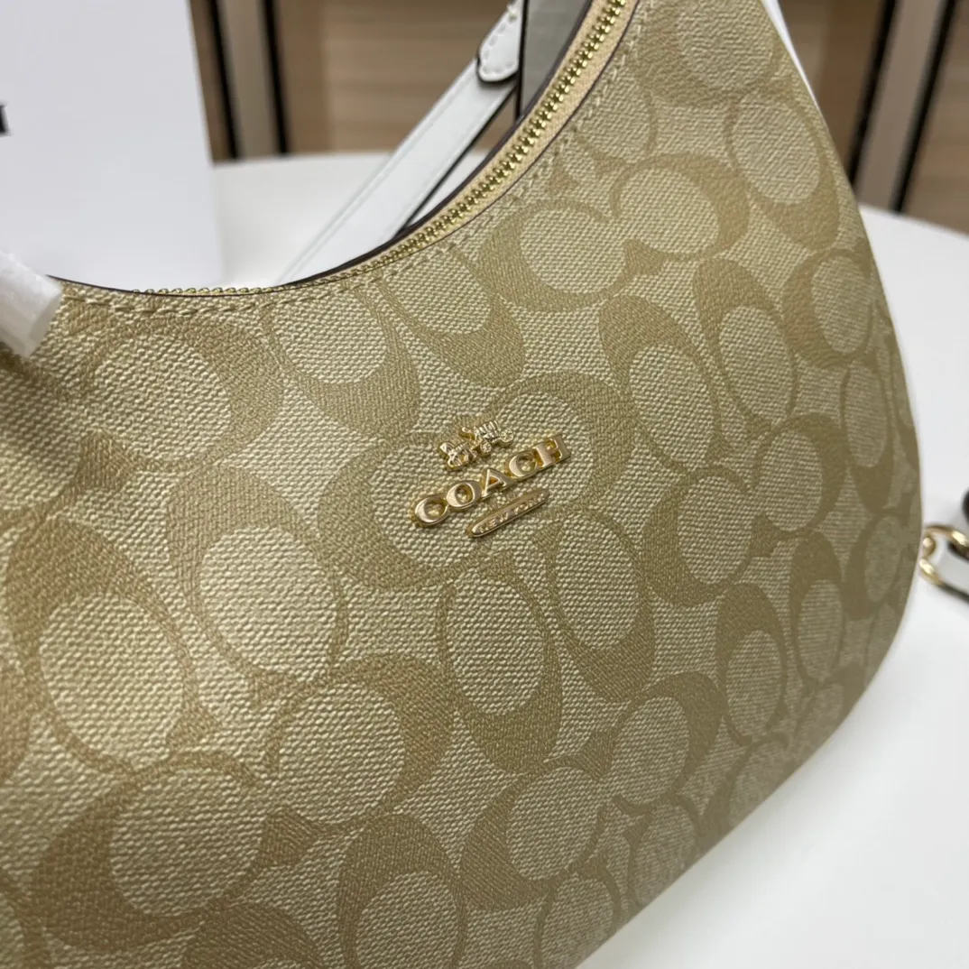 Top original order batch 430💰COACH/Coach official outlet style women's leather college style single shoulder crossbody handbag armpit bag. Model CK161. 29 X23 X23