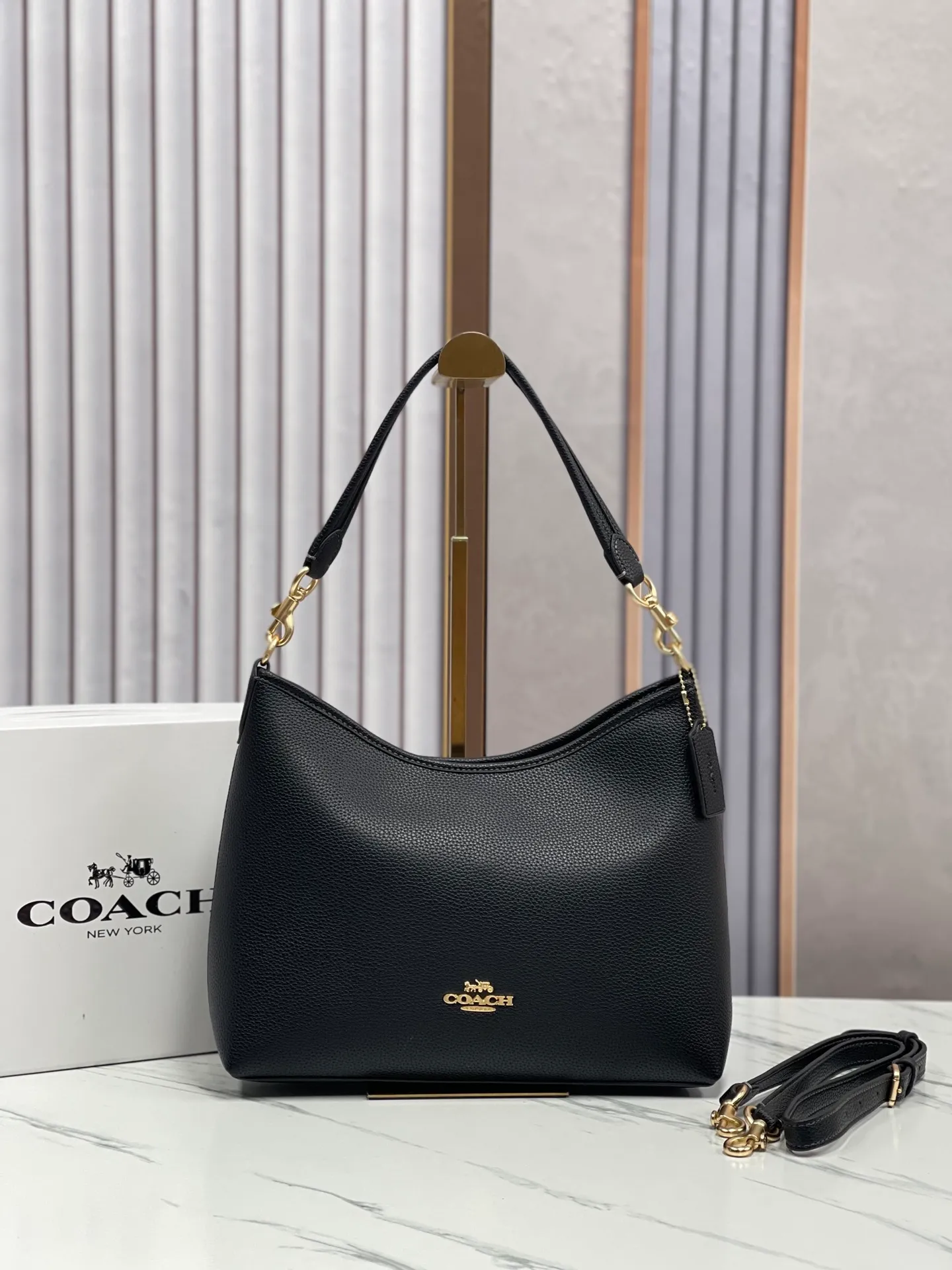 Top original order, batch 420💰Koujia counter synchronization. New underarm bag Laurela single shoulder crossbody portable hobo bag Style number: CR149 Size: 28-18-11cm