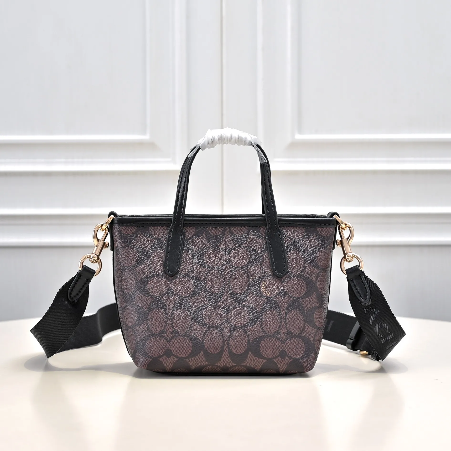 P300【Top original order】Model number: CW032 Size: 20*14*9cm