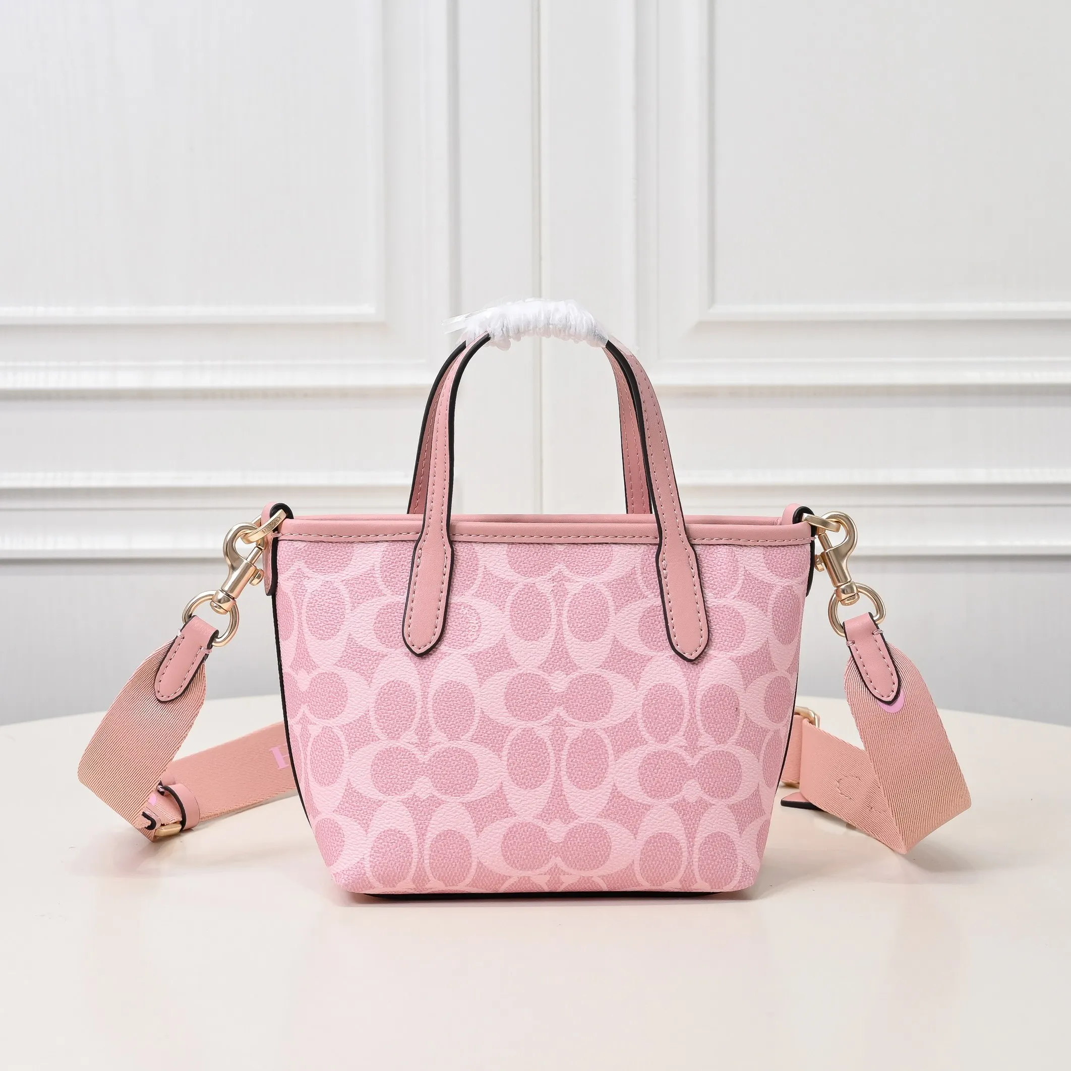 P300【Top original order】Model number: CW032 Size: 20*14*9cm