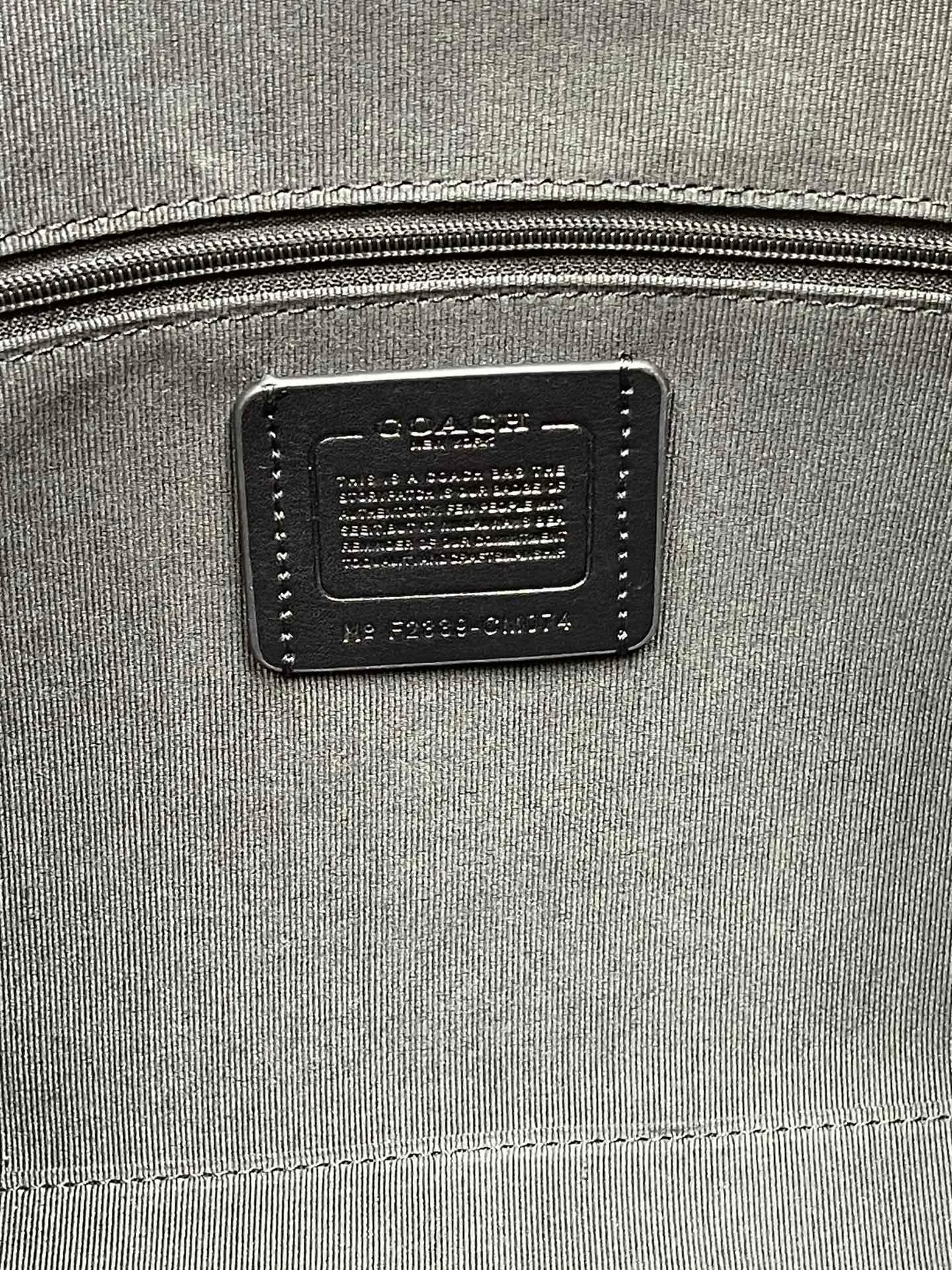 Top original order batch 460💰COACH/Coach new | New product model CM074 Nina tote bag classic presbyopia commuting bag suitable for Jimei commuting in the office, very versatile and classic, large capacity, easily accommodates all office needs. The canvas coating is scratch-resistant and wear-resistant, so you are not afraid of being easily injured. Size 36/29/16