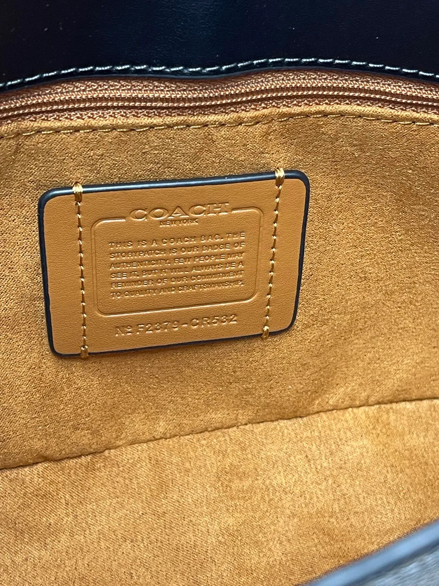 Batch 400💰Coach counter new Eliza hobo underarm bag, model CR528. Size 25X6X17