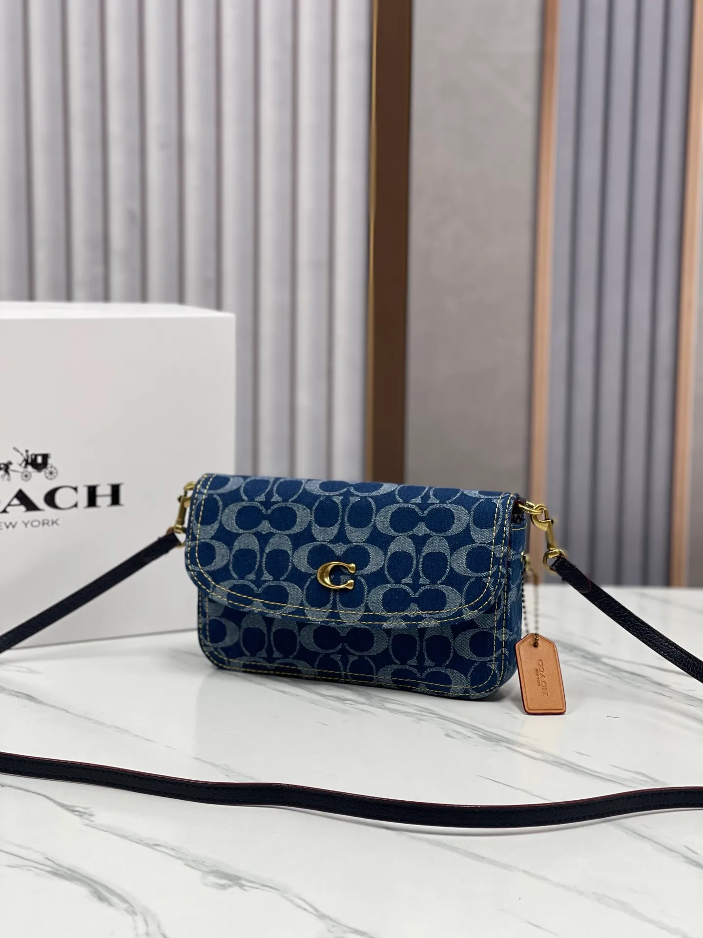 Top original order batch 420💰COACH new model CS126 counter synchronized Hayden crossbody bag fashionable simple versatile denim blue shoulder bag size 20*12*3