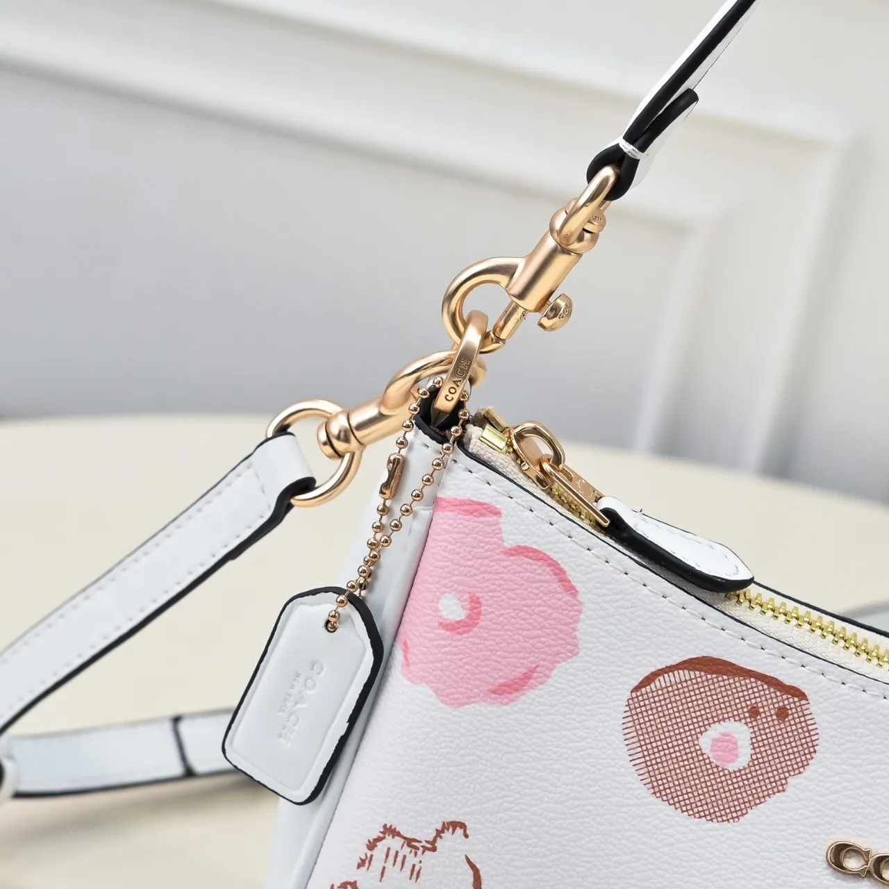 P280 [Top original order] Style number: CR746 Size: 24.5*15.5*7.5cm