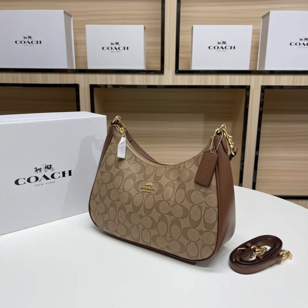 Batch 430💰COACH/Coach official outlet style women's leather college style single shoulder crossbody handbag armpit bag. Model CK161. 29 X23 X23