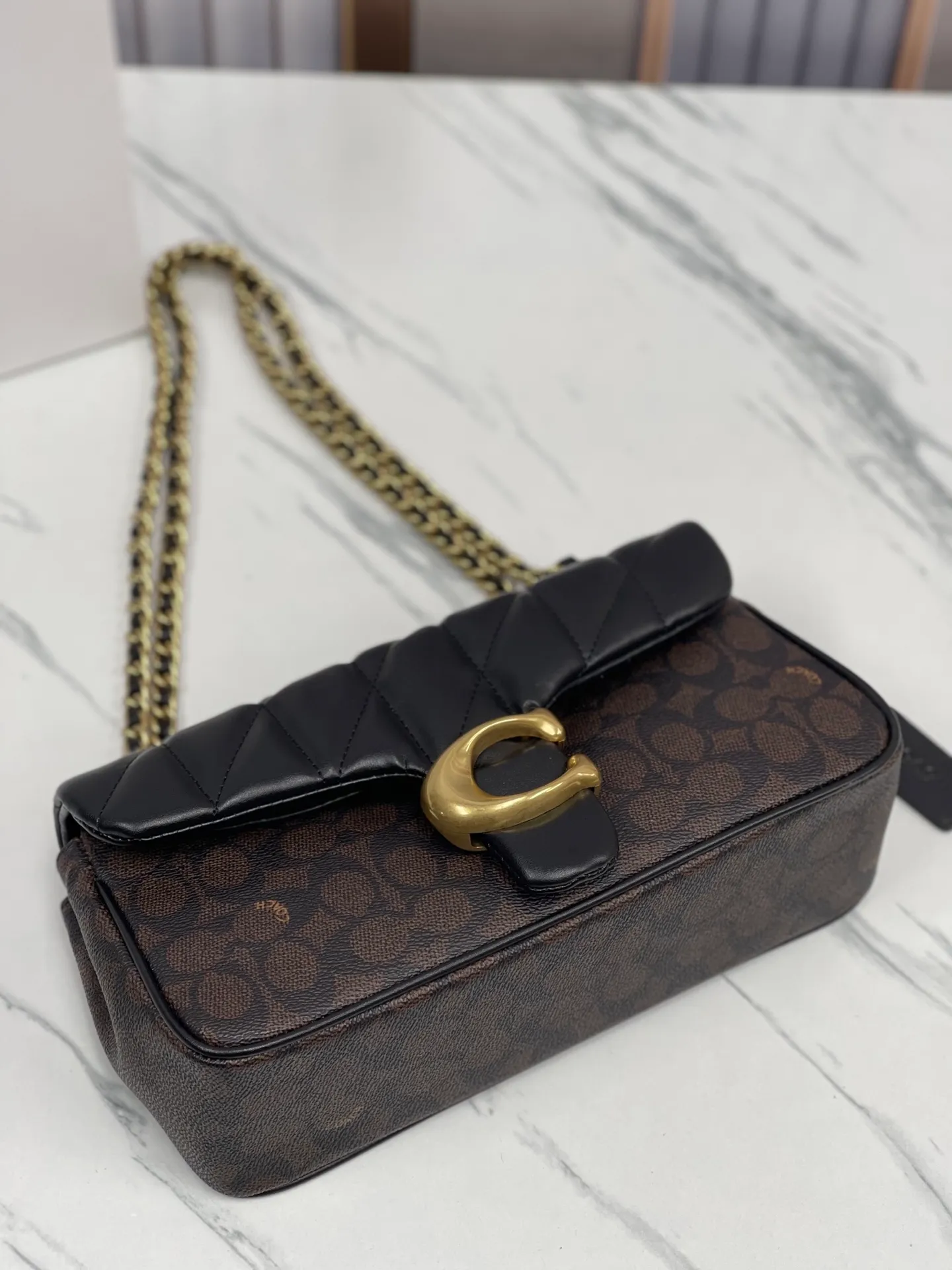 Top original order batch 480¥Coach/Coach new model CY815✈️Quilting Tabby chain tabby with quilting technology. Cool, low-key and high-end gold buckle. Choose a size and color you like. Size 26/15.