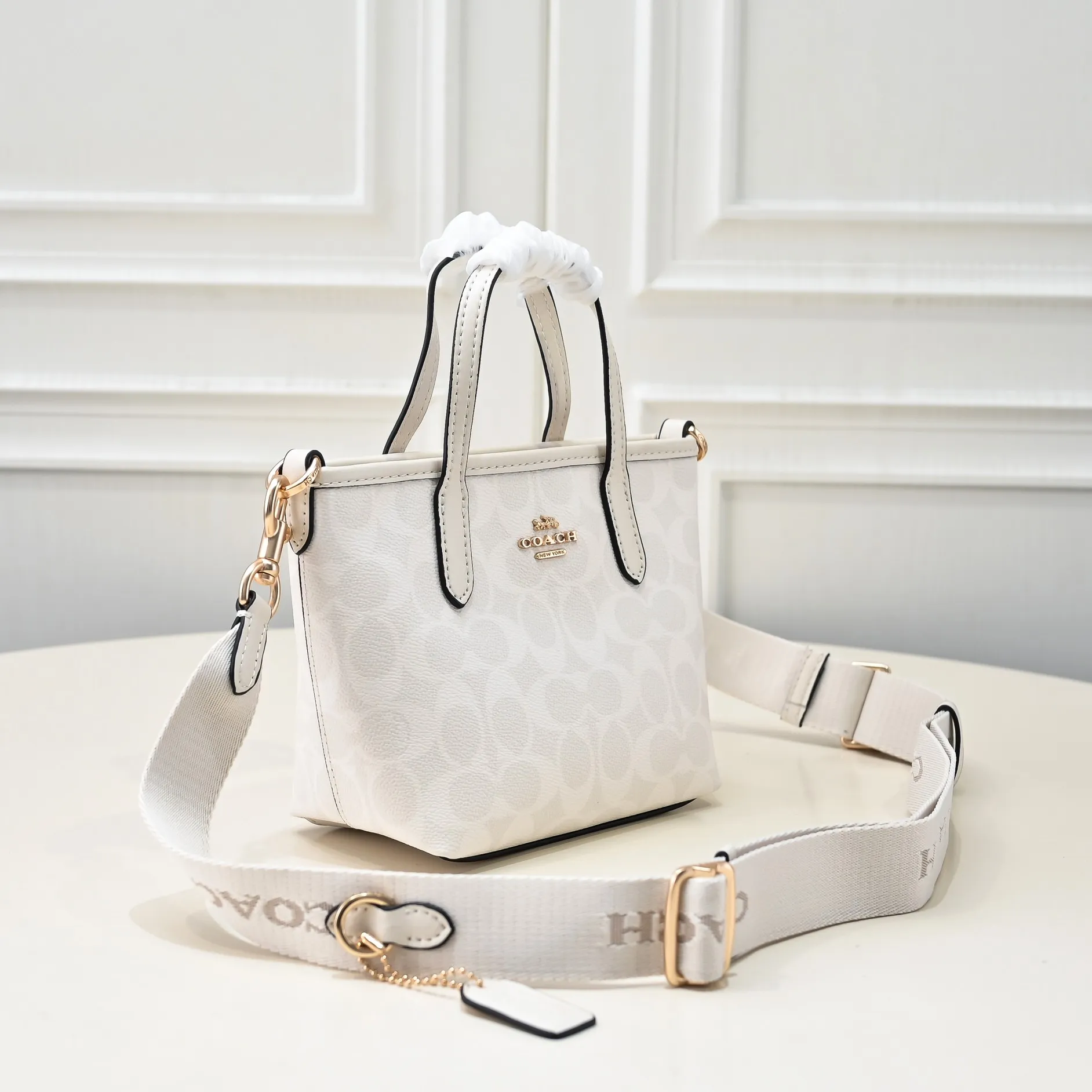 P300【Top original order】Model number: CW032 Size: 20*14*9cm