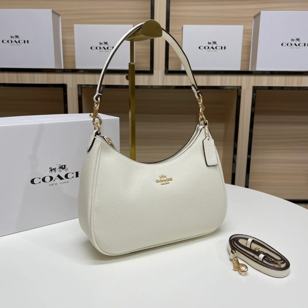 Top original order batch 430💰COACH/Coach official outlet style women's leather college style single shoulder crossbody handbag armpit bag. Model CJ517. 29 X23 X23