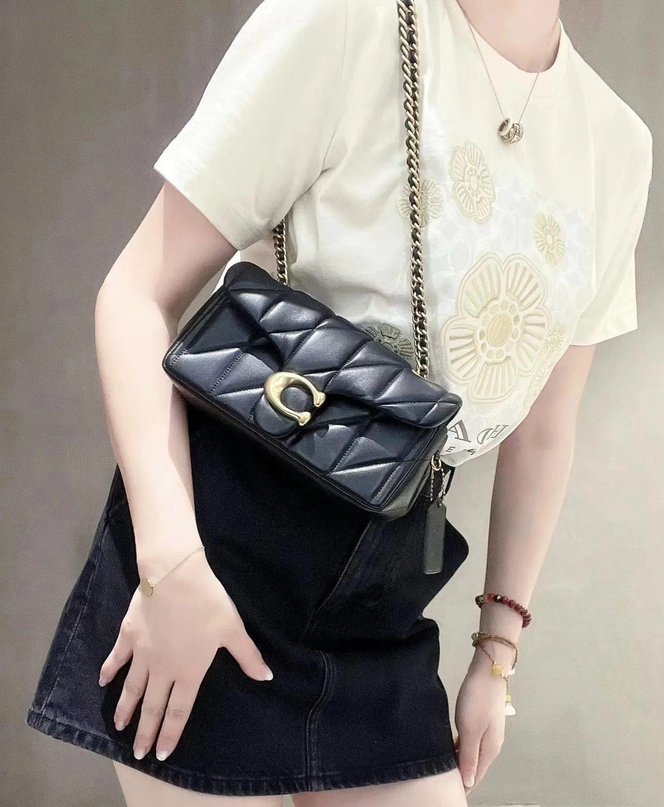 P420 [Top original order] Small gold buckle Style number: CP298 Size: 20*11*7cm