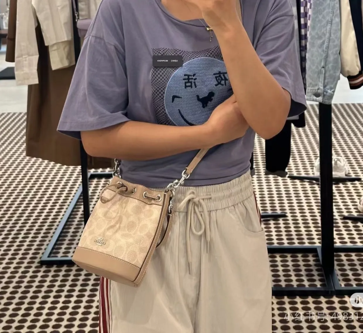 P360 [Top original order] Style number: CW299 Size: 14*16.5*9cm
