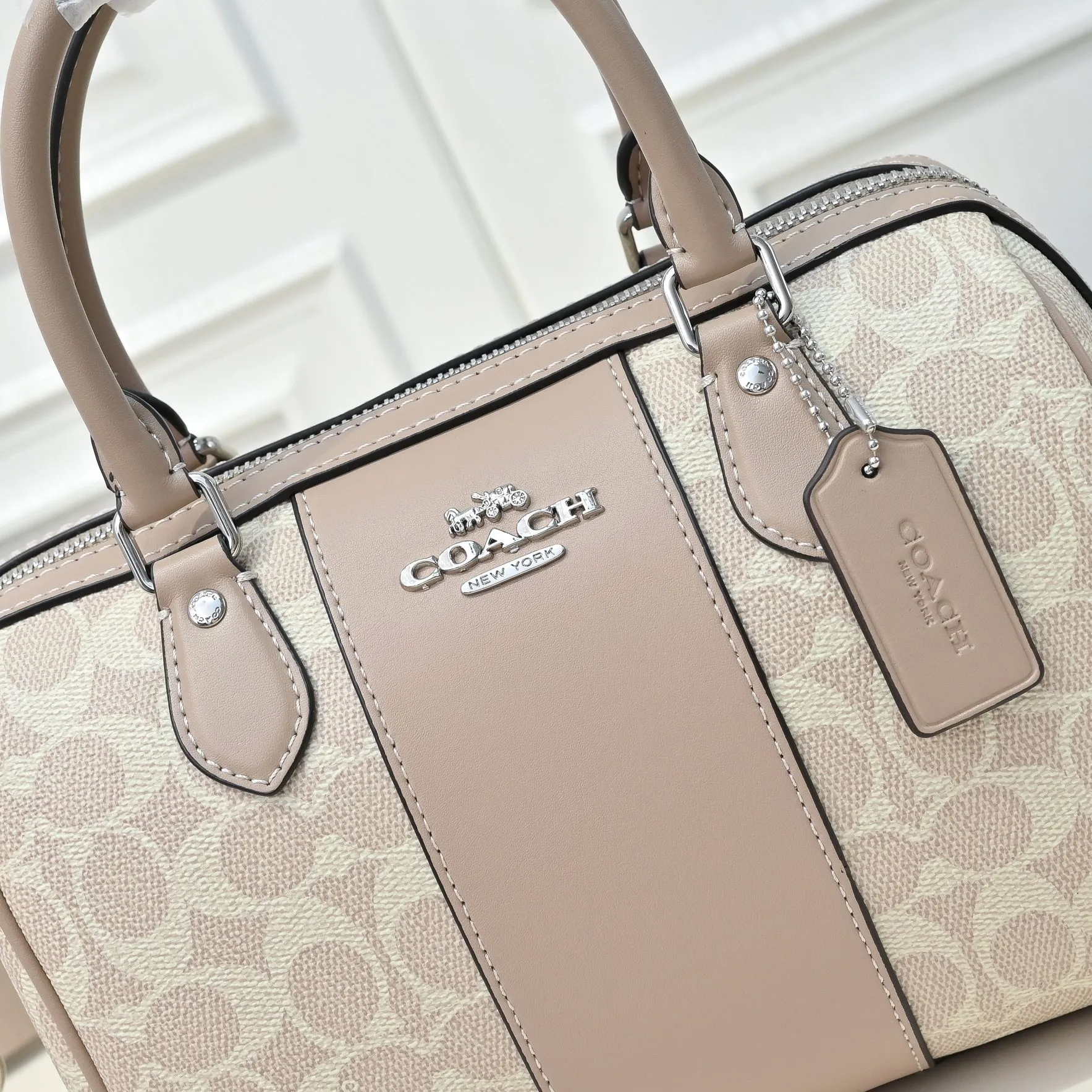 P400【Top original order】Model number: CW376 Size: 25*15*12cm