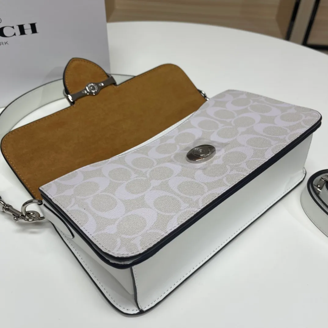 Top original order, batch 500💰COACH/model CJ617 Coach Outlet new color women's bag PVC color matching classic logo MORGAN shoulder bag armpit bag. Size 26X14X6