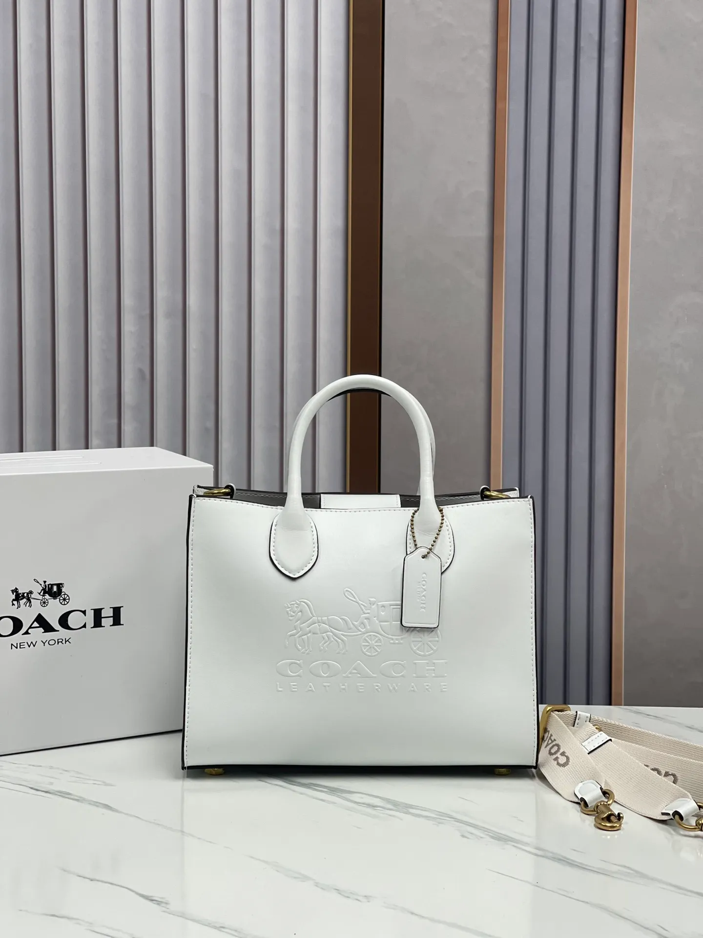 Batch 460💰coach/Coach new model CR681 counter new ACE carriage pattern women's tote bag single shoulder crossbody handheld tote bag double shoulder strap design size: 26X20.5X12