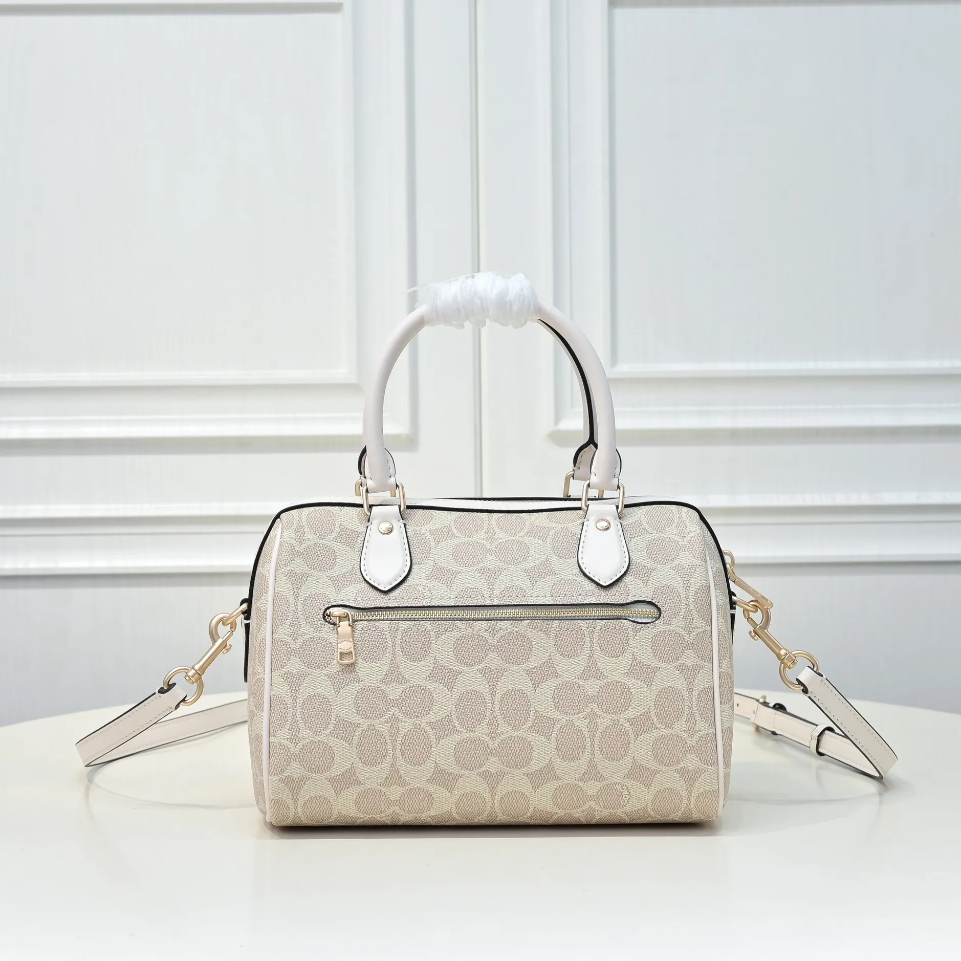 P380 [Top original order] Style number: CV961 Size: 25*15*12cm