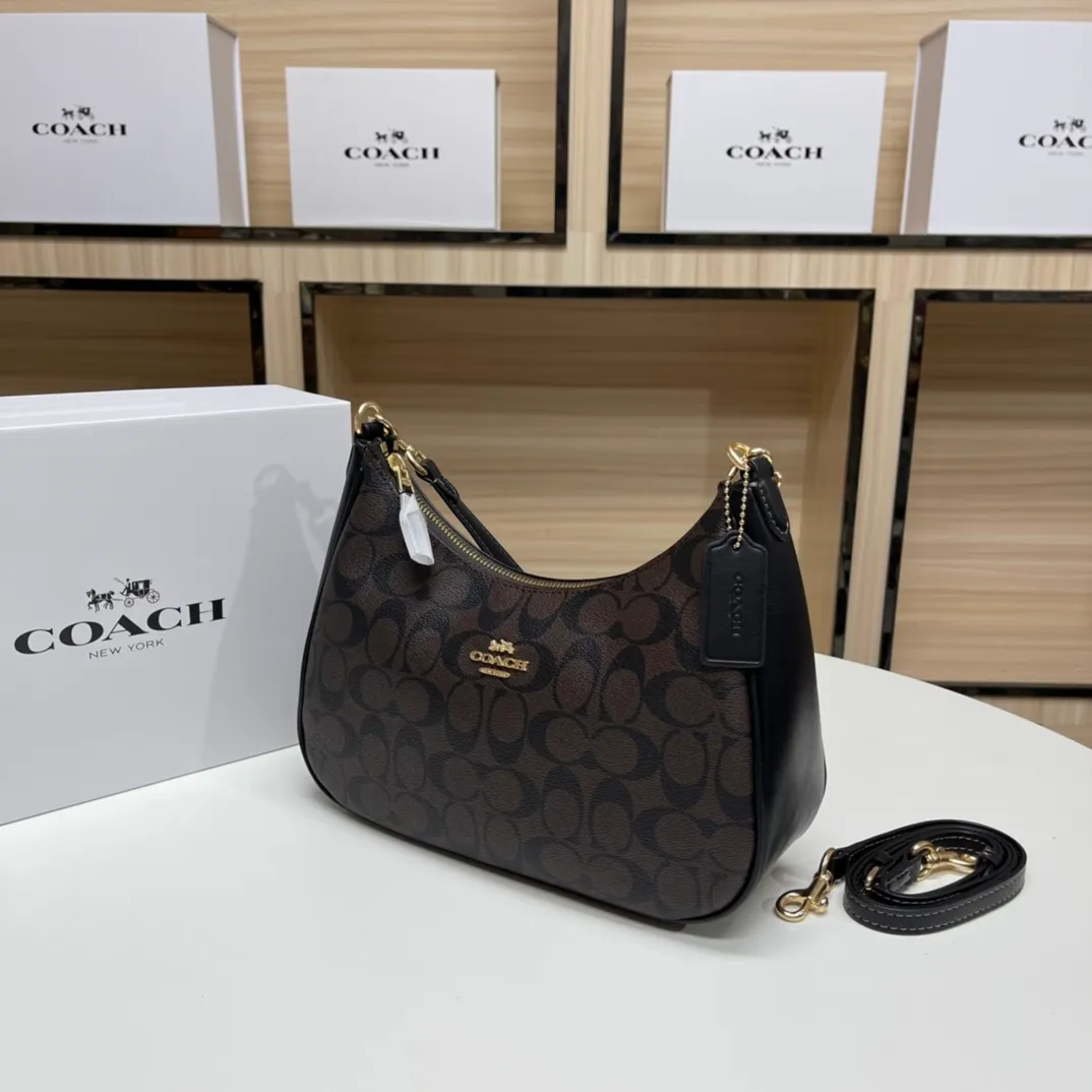 Batch 430💰COACH/Coach official outlet style women's leather college style single shoulder crossbody handbag armpit bag. Model CK161. 29 X23 X23