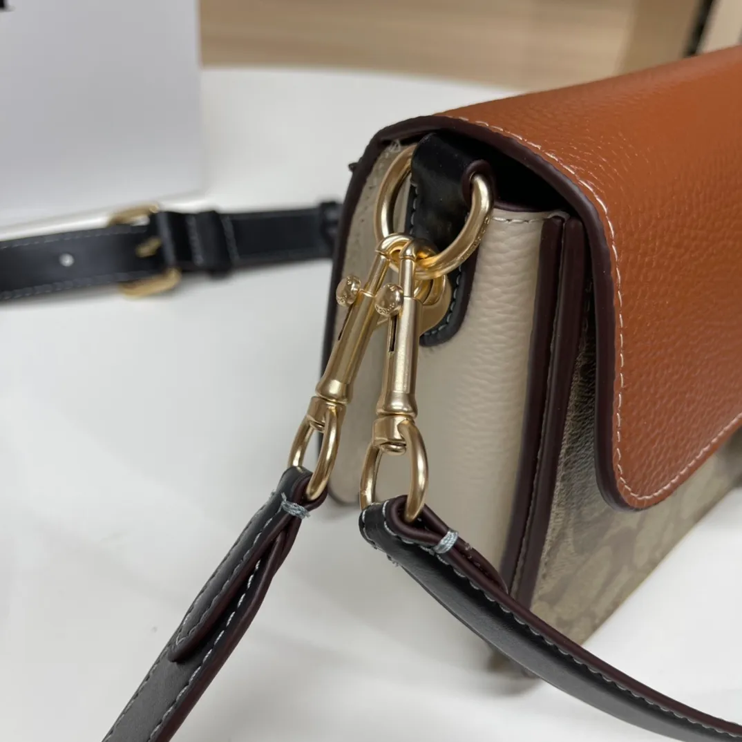 Top original order, batch 500💰COACH/model CE560 Coach Outlet women's bag color matching classic logo MORGAN shoulder bag underarm bag, hijab with first-layer cowhide, size 26X14X6
