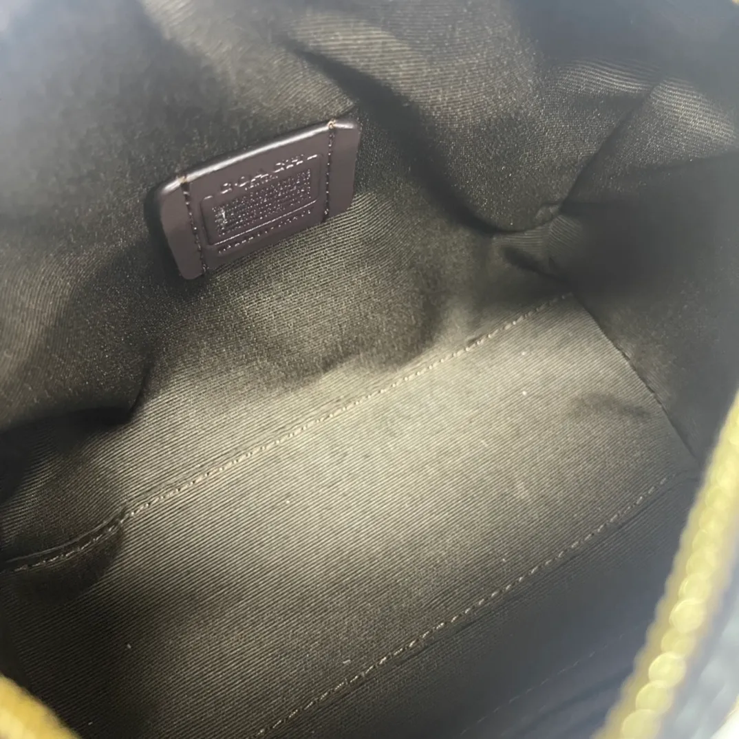 Top original order, batch 400💰COACH/Coach's new women's MINI ROWAN portable shoulder crossbody bag Boston small. CH370 CH159 CH469 CH160 size 16.5×11×9. .