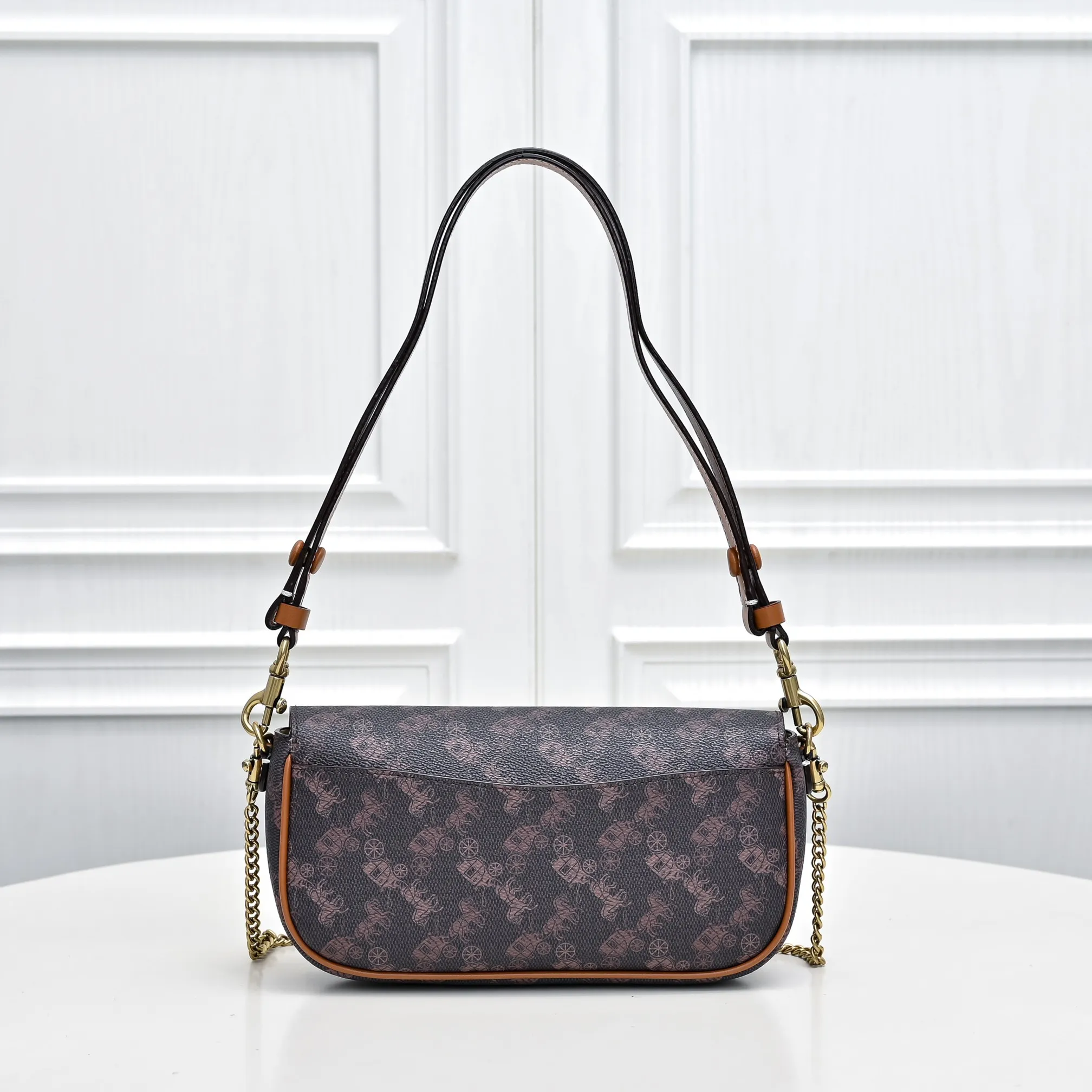 Style number: CAN92 Size: 23.5*12*4.5cm