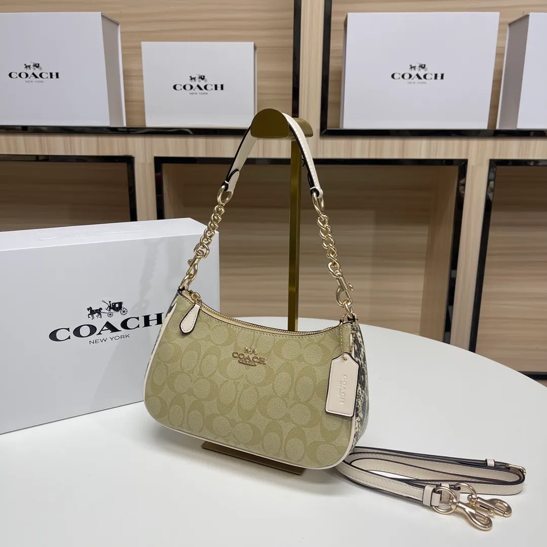 Top original order batch 380💰coach/Coach new armpit bag new model in stock. Model 548, 209, 173. C's Outlet women's bag color-blocked TERI shoulder bag. . DETAILS details Material: cow leather 2 credit card slots Built-in multi-function pocket Top zipper closure, fabric lining Detachable handle with vertical length of 21cm Detachable shoulder strap with vertical length of 58cm, can be used for shoulder or crossbody Dimensions: 24.5cm (length) × 15.5cm (height) 7.5cm (width),
