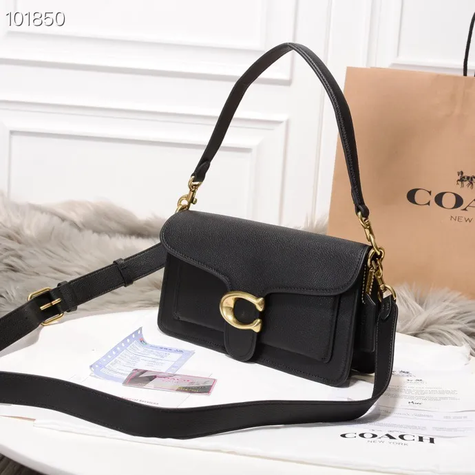 P380 [Top Original Order] Classic Coach Quinlivan Dionysus Bag 73995. Fashionable and versatile, simple and elegant. With a long strap, it is another style, cute and fresh! This bag is really versatile! It is not very heavy, and the leather is very comfortable to touch, not easily deformed, soft and comfortable! Size: 26*15*7.5cm: